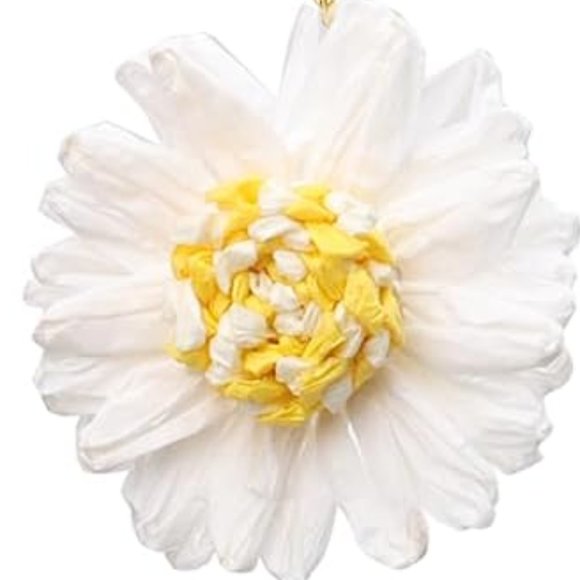 White Raffia Flowers Wire Statement Earrings Big Wicker Vacation Flowers New - Picture 2 of 2